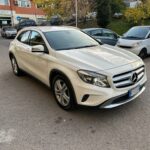 MERCEDES GLA 180D SPORT